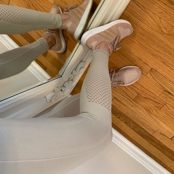 MRSALLIEXO - Picture 2 of 8